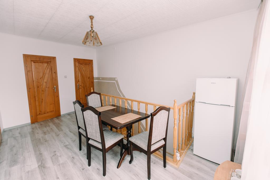 Apartments In Uzhgorod Zimmer foto